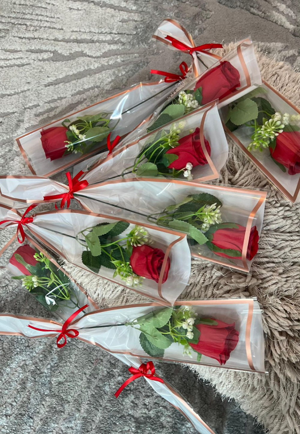 Single Rose Bouquet