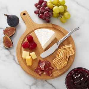 Wooden Round Pizza Tray photo 1