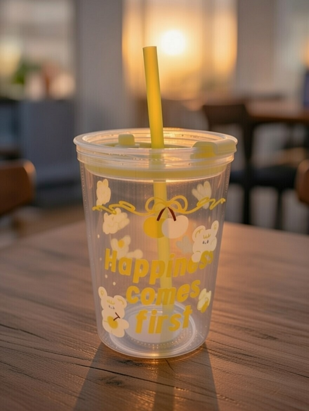 Kids Glass Thumbler With Ltd and Straw