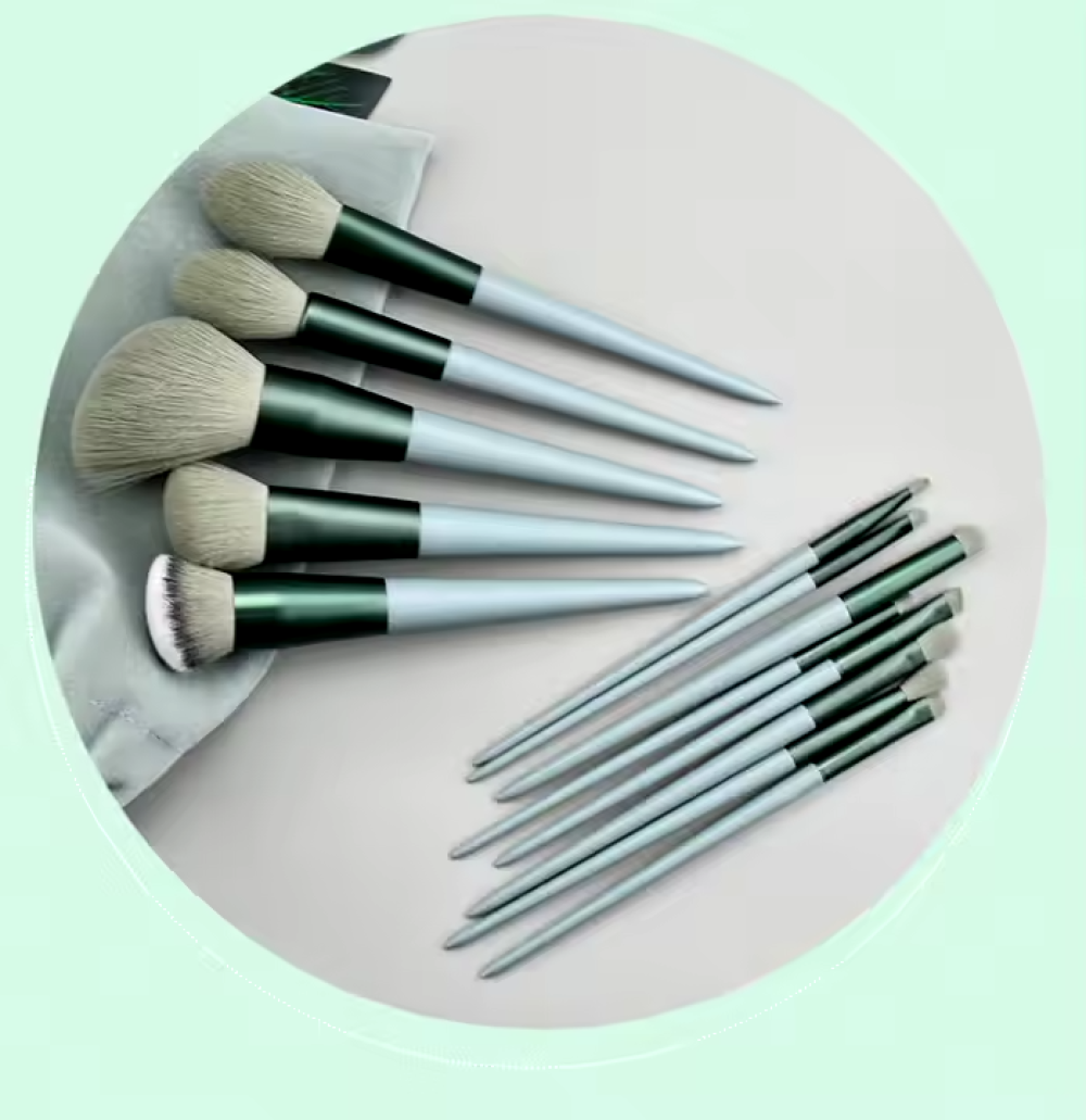 13 Piece Makeup Brush