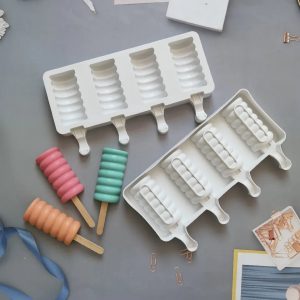 4 Pcs Popsicle Mold photo 1