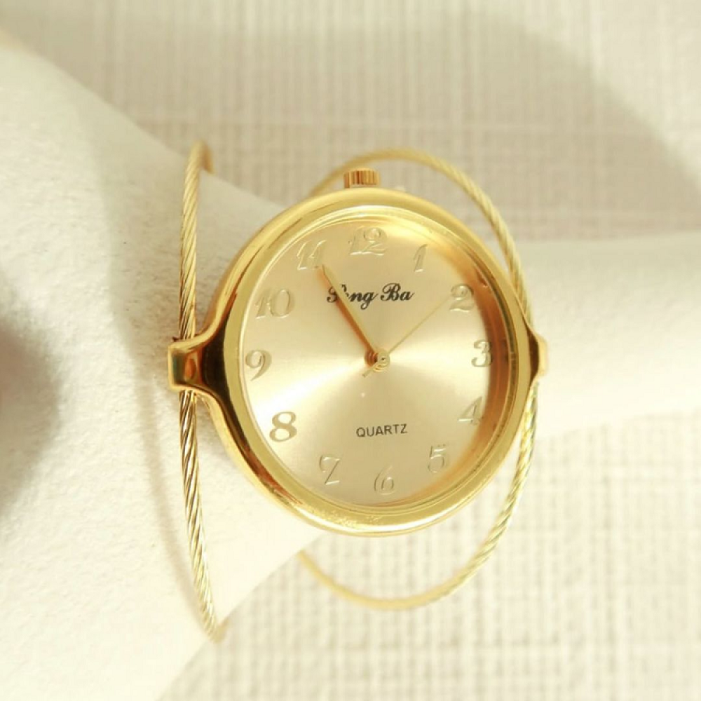 Ladies Bangle Watch- Big Dial Gold Bracelet