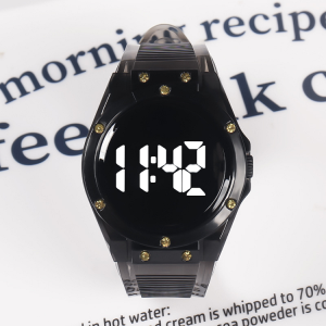 GW Led Digital Sport Watch photo 1