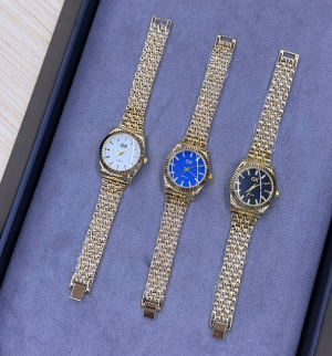 GK Fashion RoseGold Watch photo 1