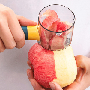 Vegetable Peeler With Storage photo 1